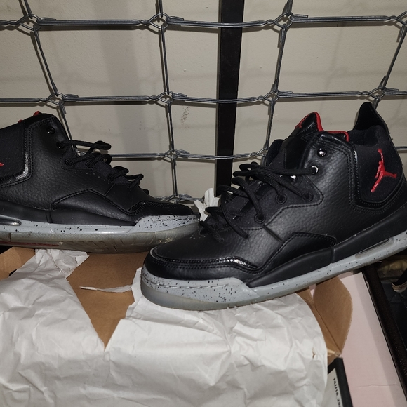 Air JORDAN courtside 23 - Picture 2 of 5